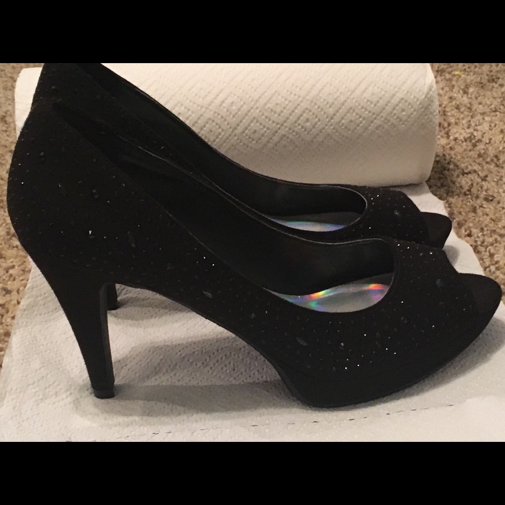 High heel shoes